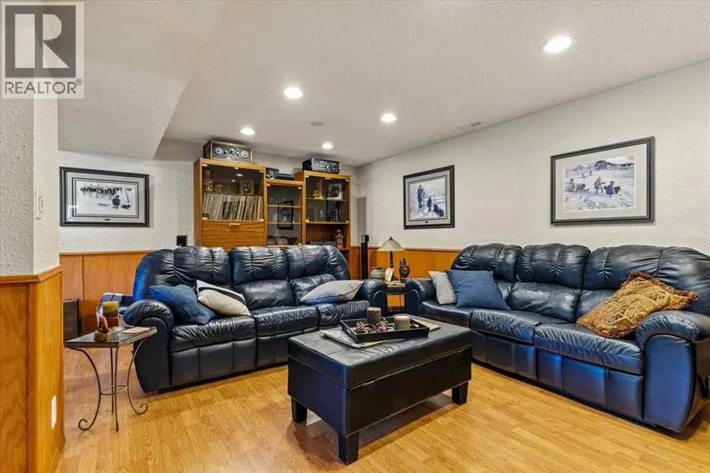 29, 744033 Range Road 54