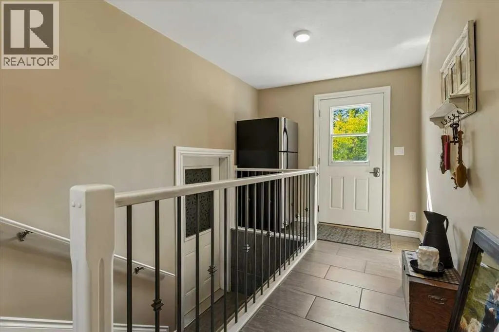 29, 744033 Range Road 54