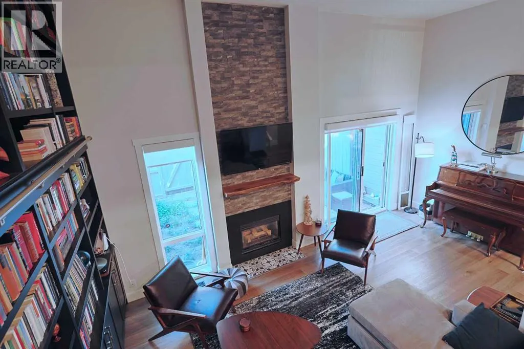 42, 27 Silver Springs Drive NW
