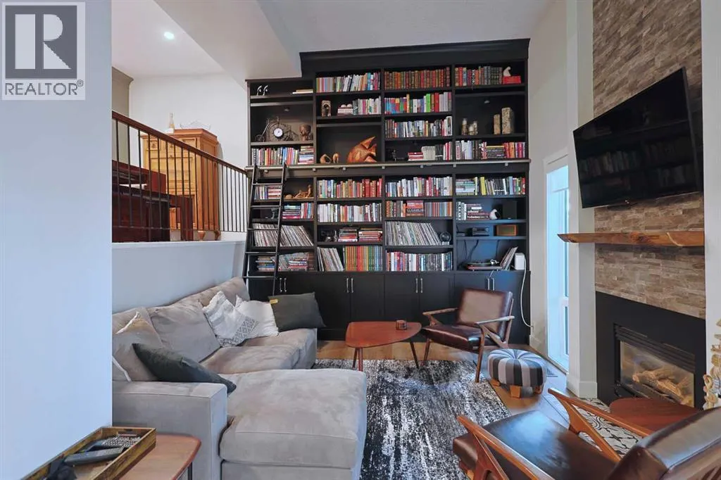 42, 27 Silver Springs Drive NW