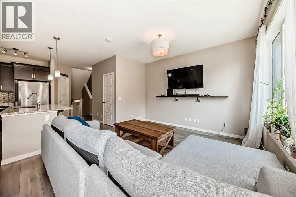 219 Sunset Point