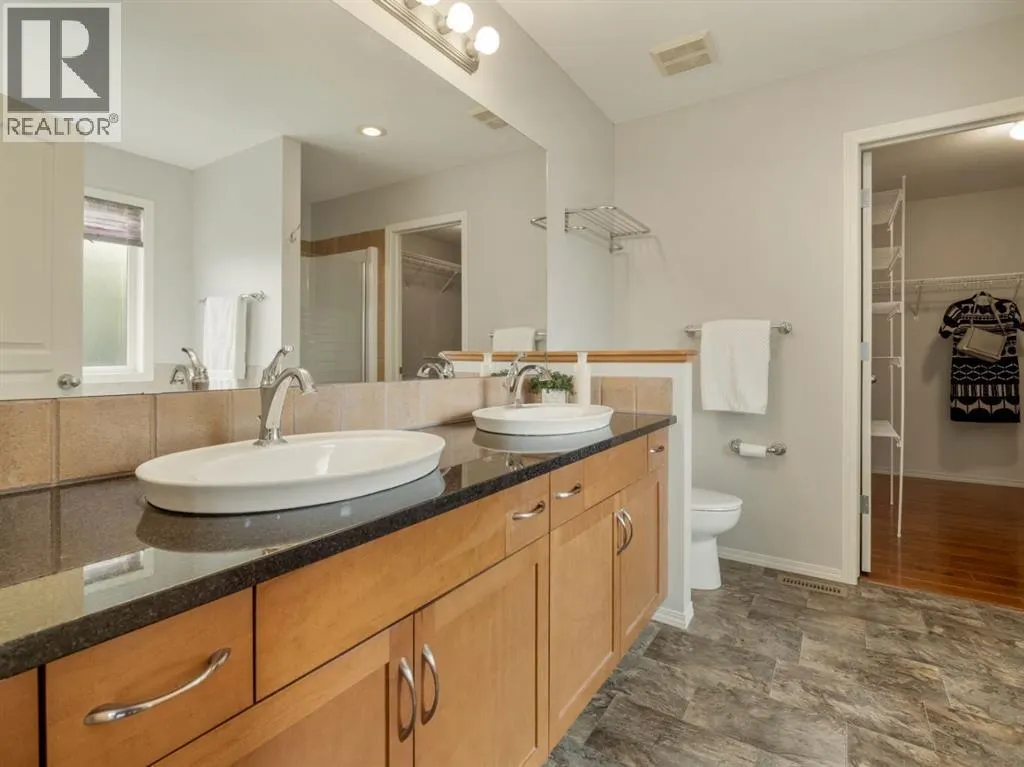 347 Squamish Court W