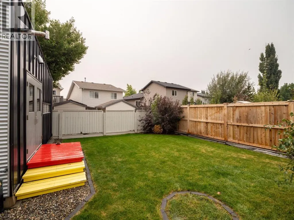 347 Squamish Court W