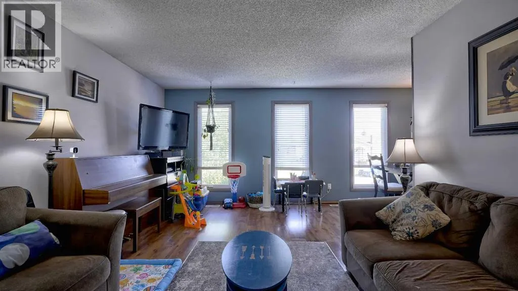 88 Summerfield Close SW