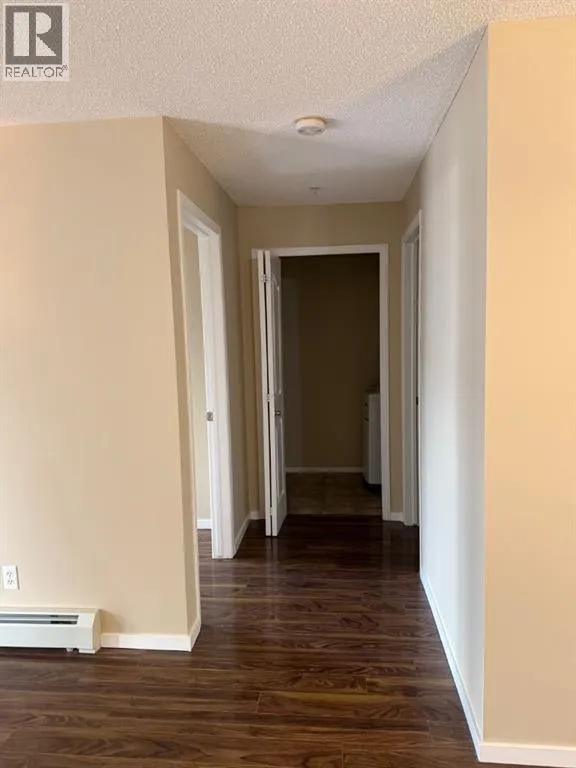 1215, 8 Bridlecrest Drive SW