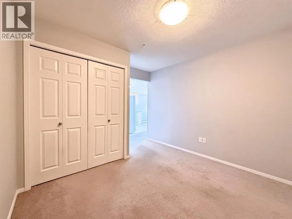 208, 1616 Saamis Drive NW