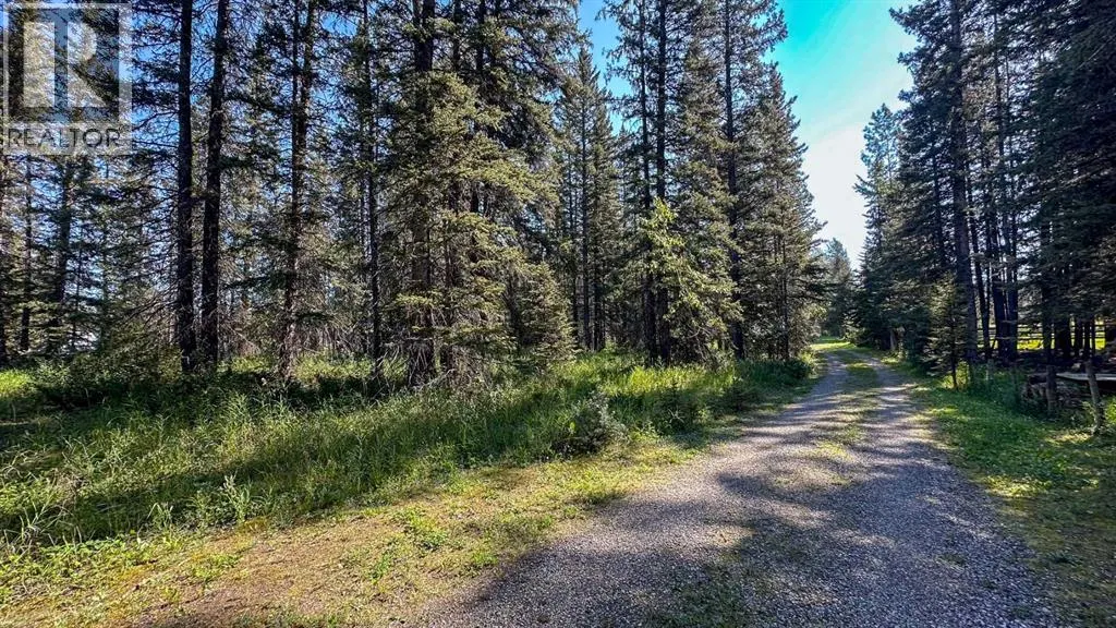 33227 Range Road 52 (River Road)