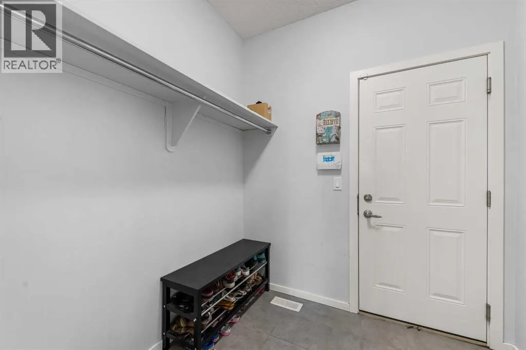 220 Walgrove Heath SE