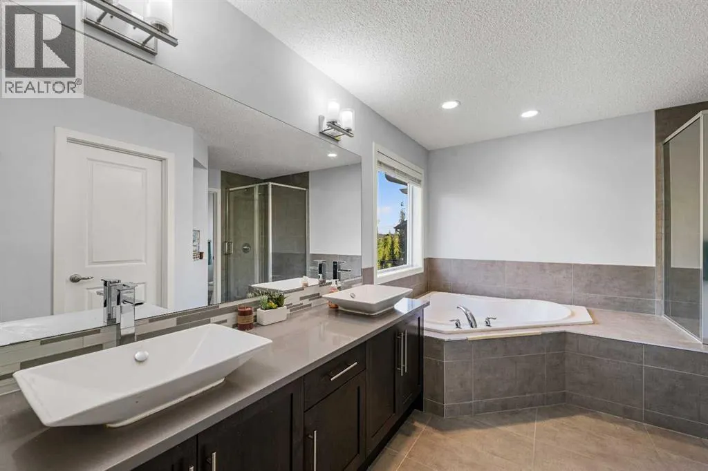 220 Walgrove Heath SE