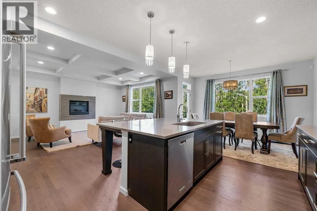 220 Walgrove Heath SE