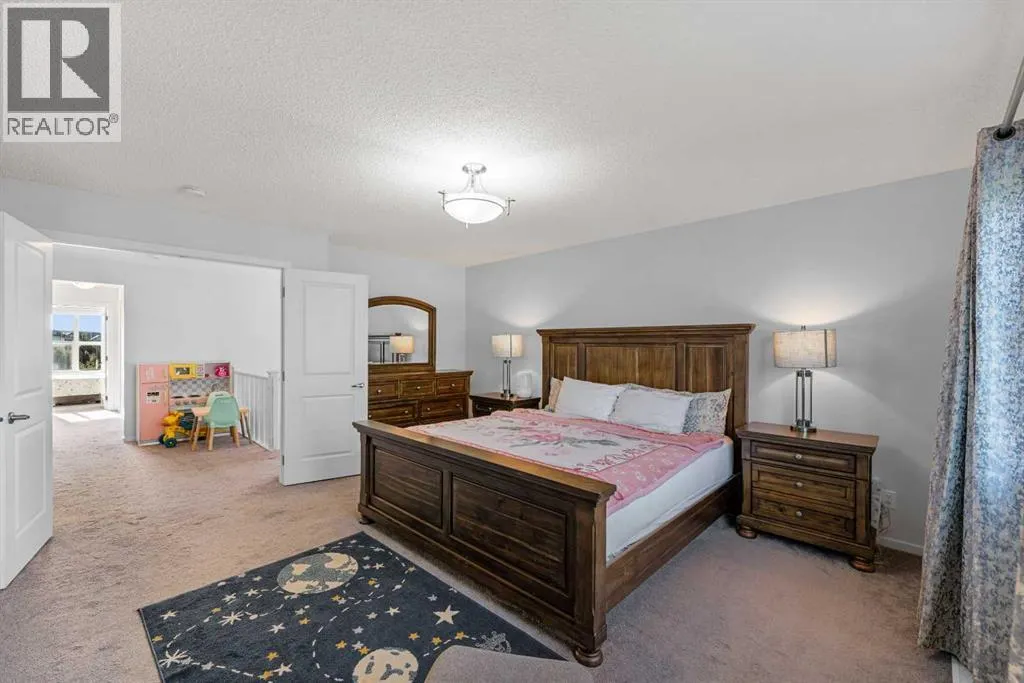220 Walgrove Heath SE