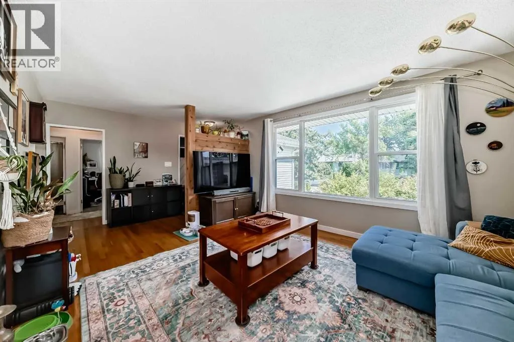1611 Radisson Drive SE