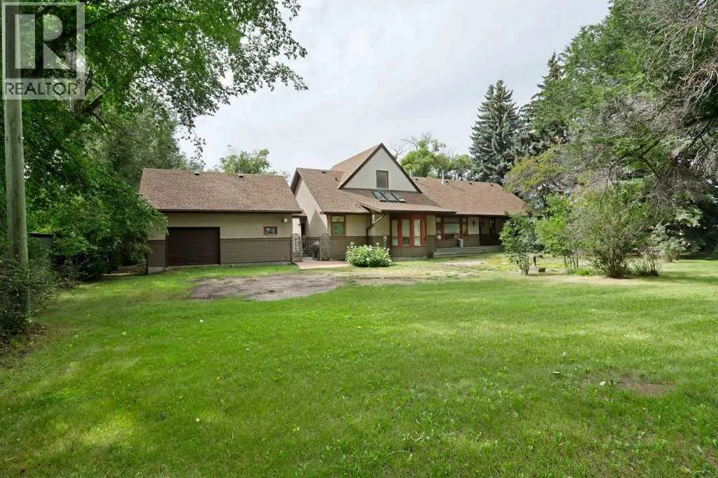 1024 Cassils Road W