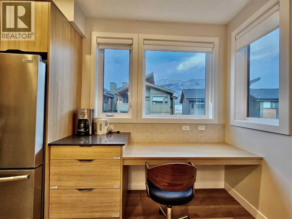 202I, 209 Stewart Creek Rise