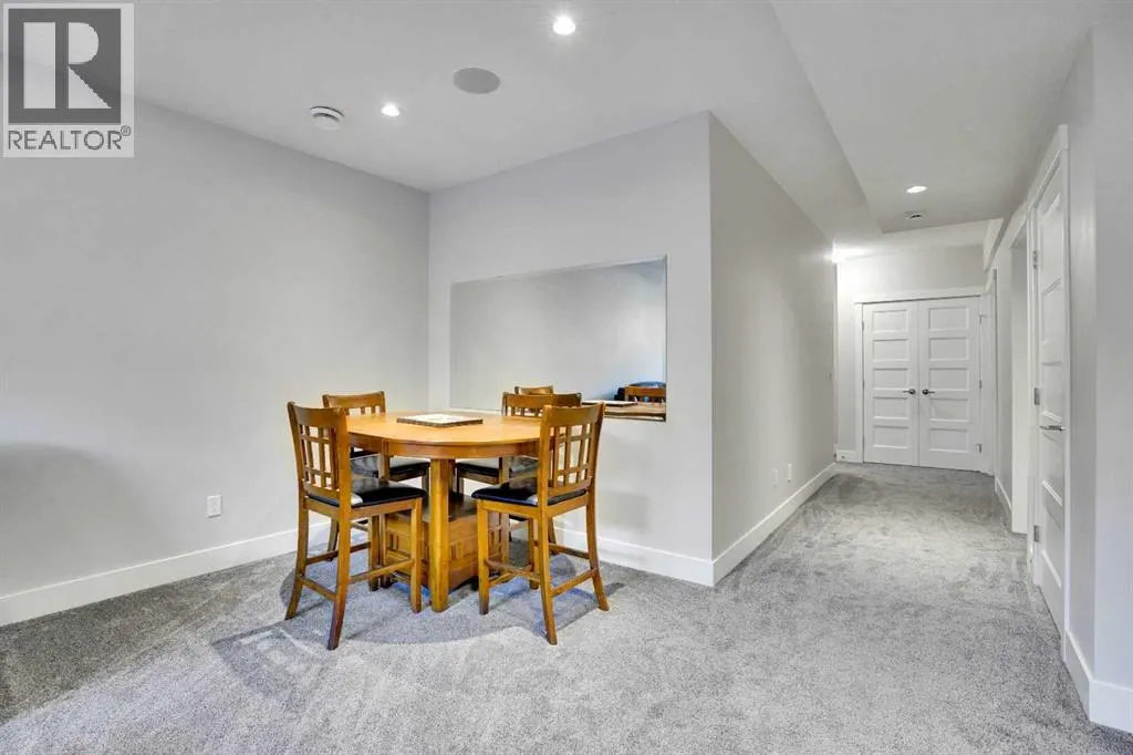 172 Kinniburgh Way Chestermere