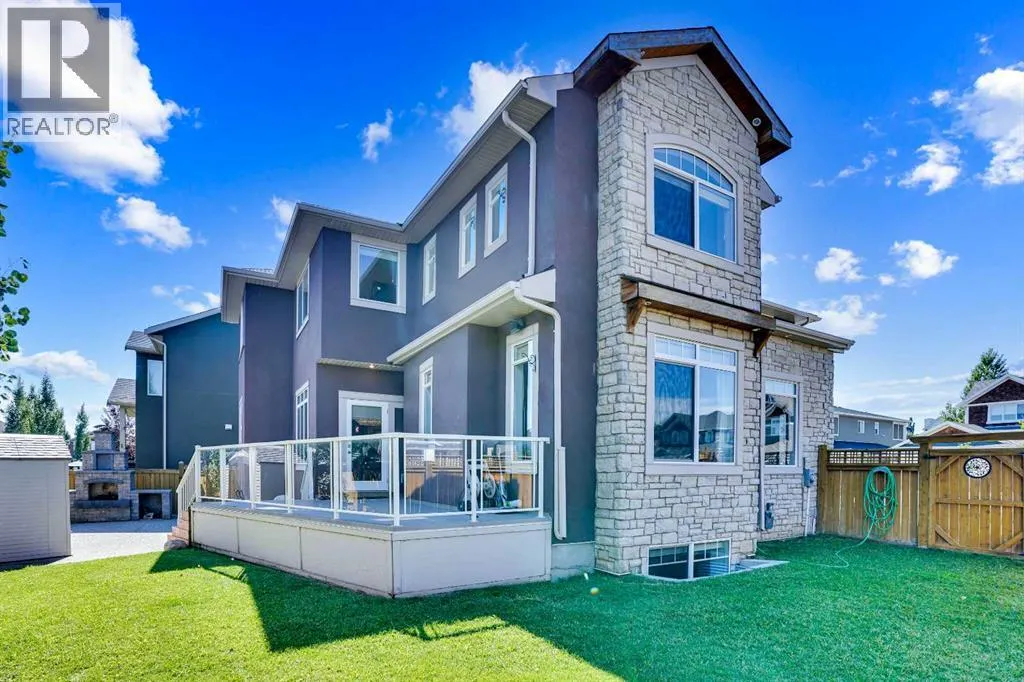 172 Kinniburgh Way Chestermere