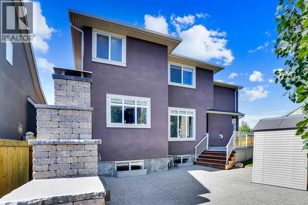 172 Kinniburgh Way Chestermere