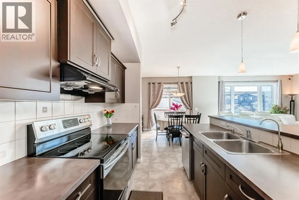 3 Saddlecrest Terrace NE