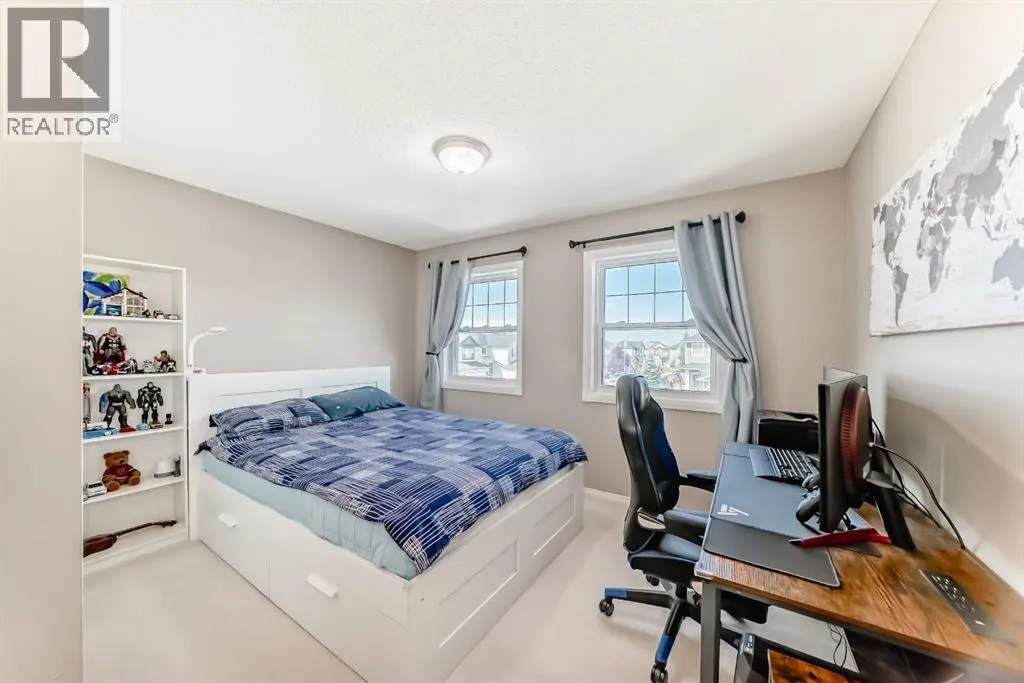 3 Saddlecrest Terrace NE