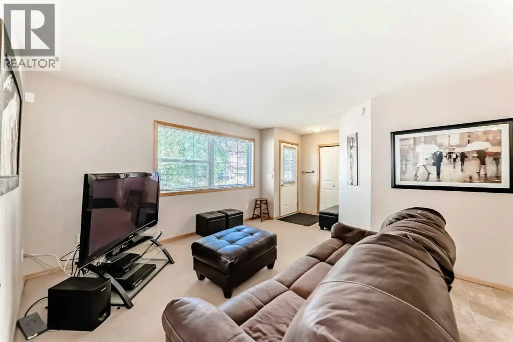 105, 90 Panatella Landing NW
