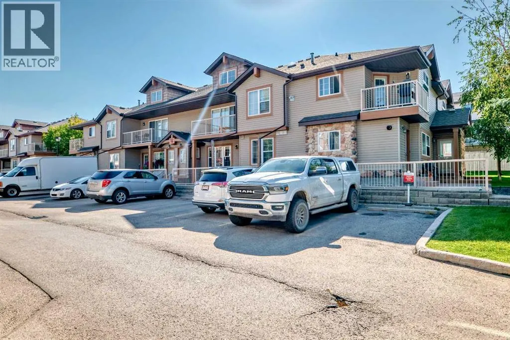 105, 90 Panatella Landing NW