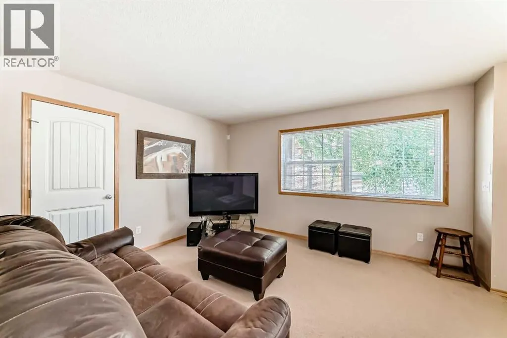 105, 90 Panatella Landing NW