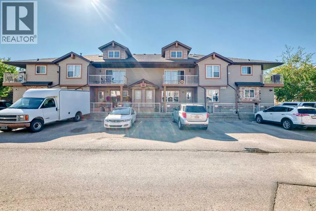 105, 90 Panatella Landing NW