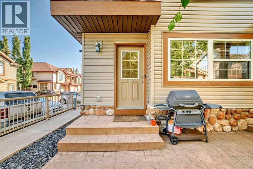 105, 90 Panatella Landing NW