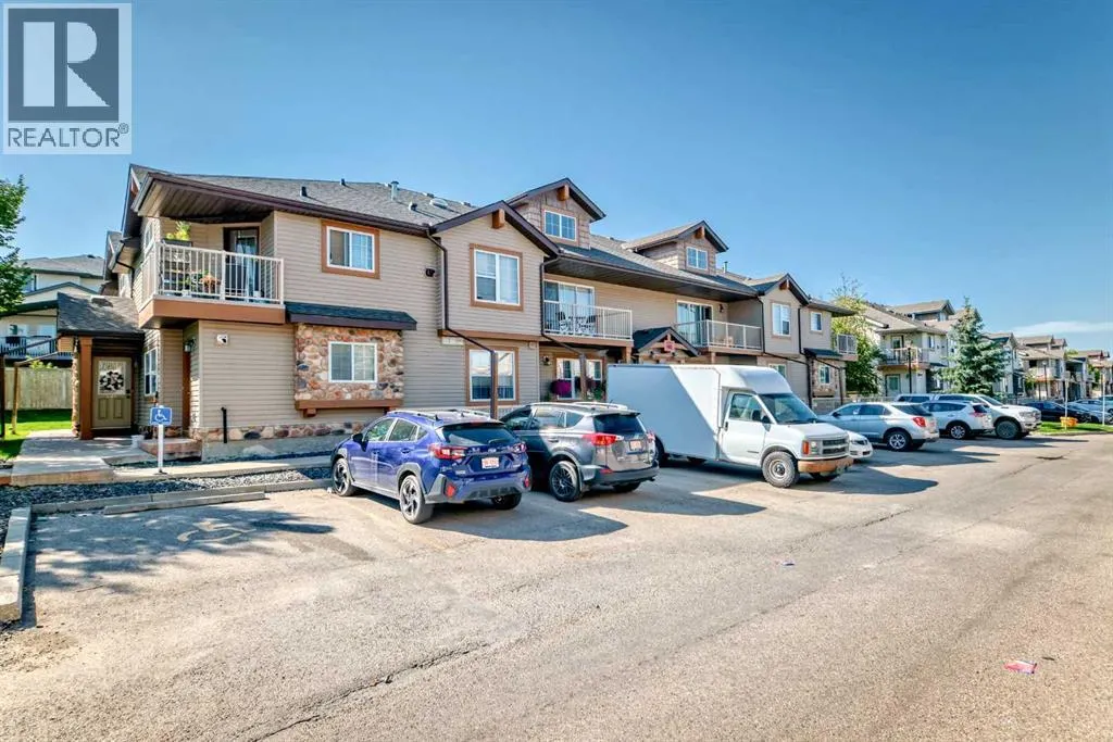 105, 90 Panatella Landing NW