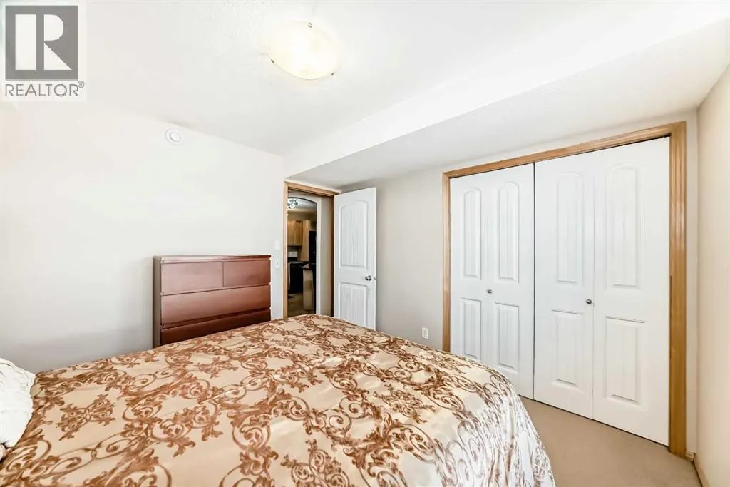 105, 90 Panatella Landing NW