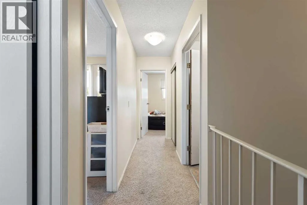209, 2200 Woodview Drive SW