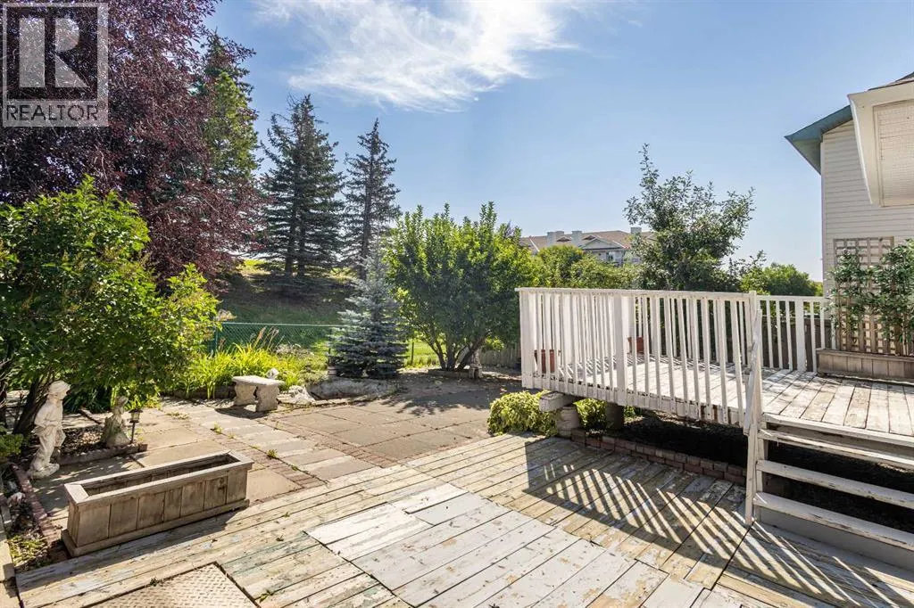 14 Arbour Stone Rise NW