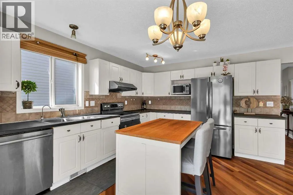 14 Arbour Stone Rise NW