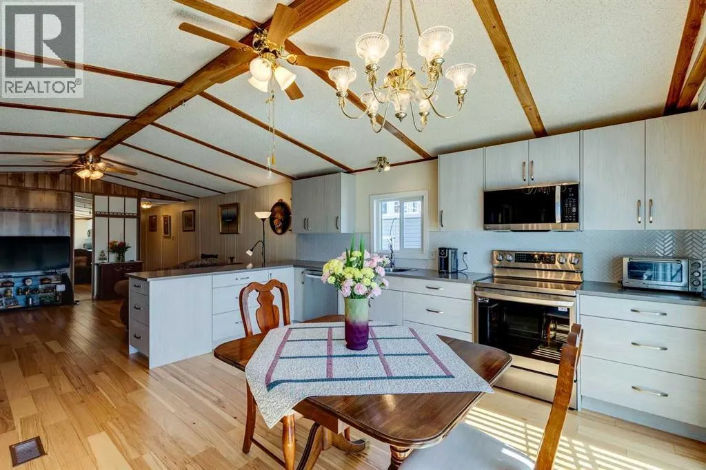 101, 99 Arbour Lake Road NW