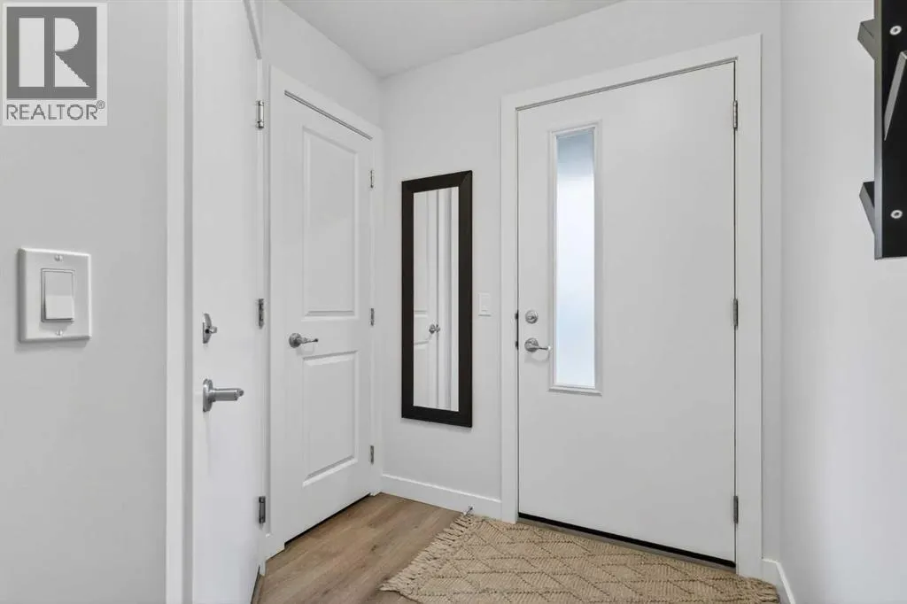 104, 16 Evanscrest Park NW