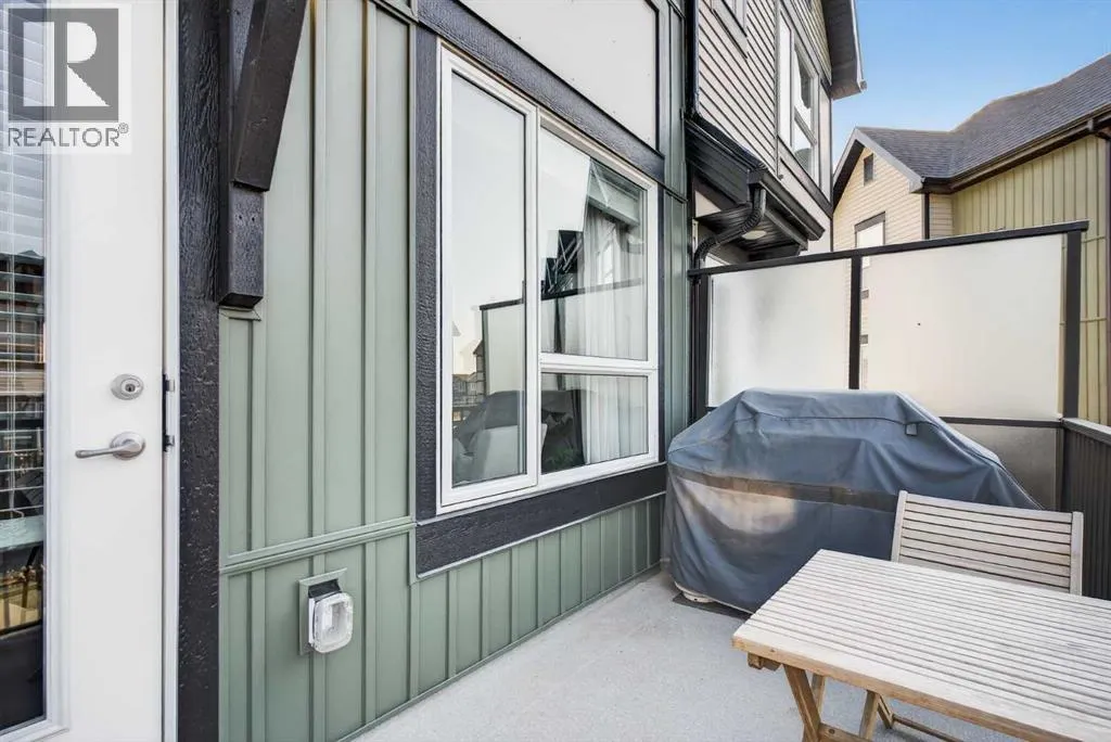 104, 16 Evanscrest Park NW