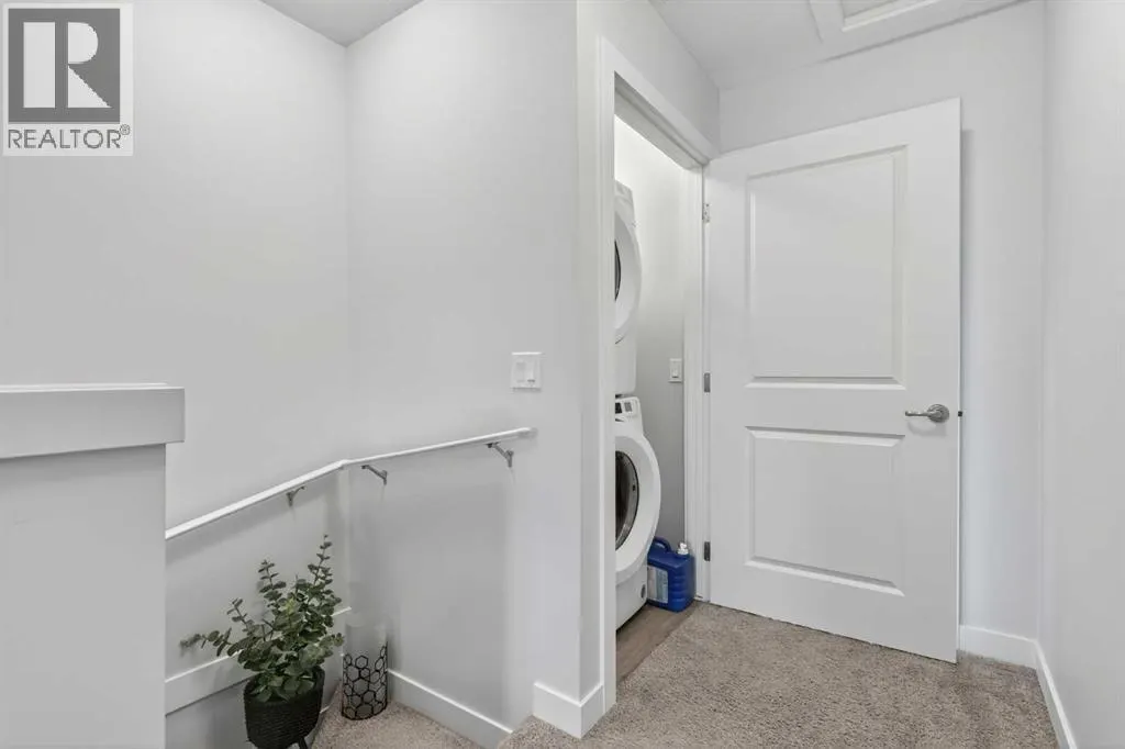 104, 16 Evanscrest Park NW