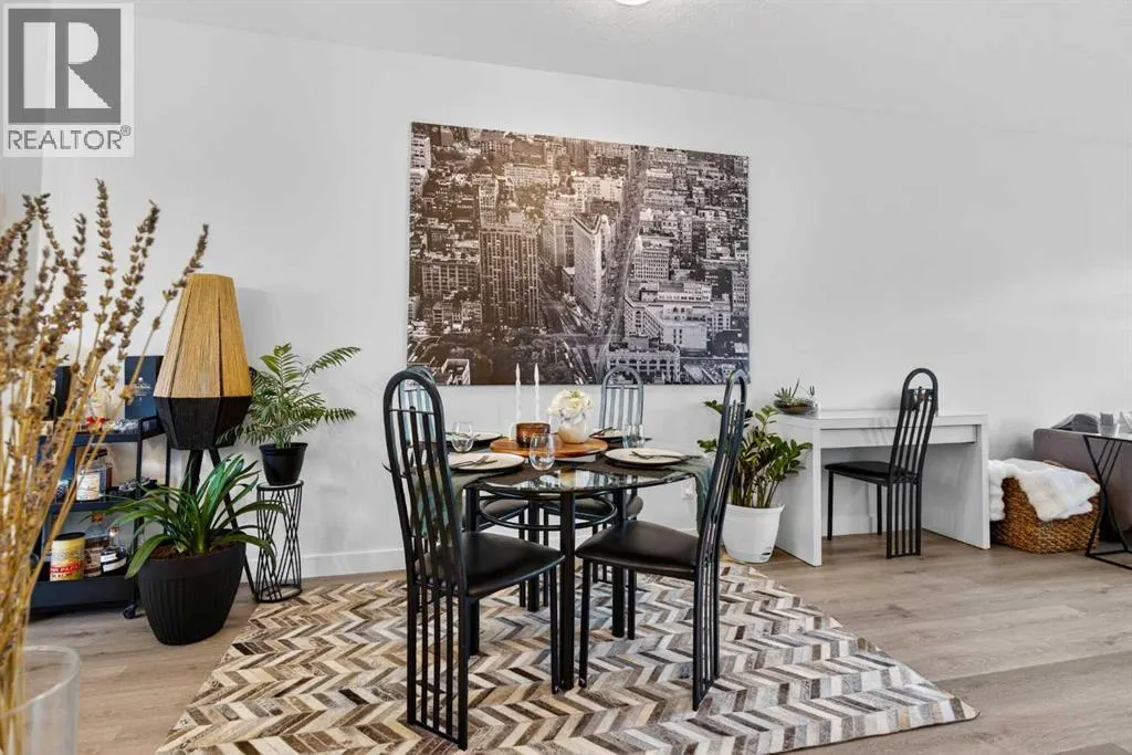 104, 16 Evanscrest Park NW