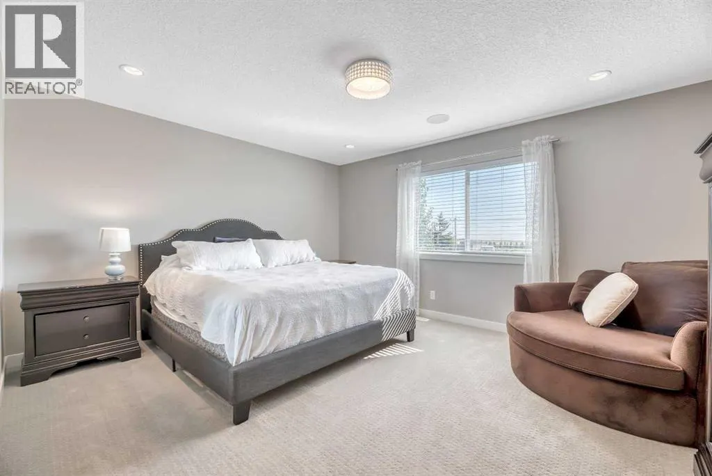 21 Ranchers Crescent