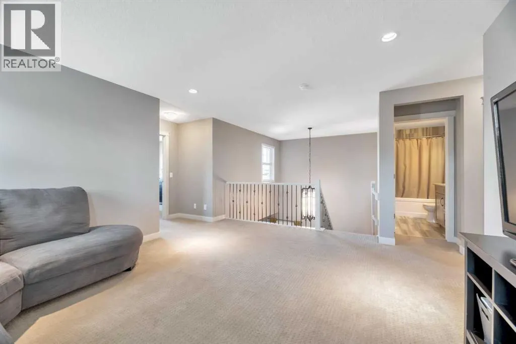 21 Ranchers Crescent