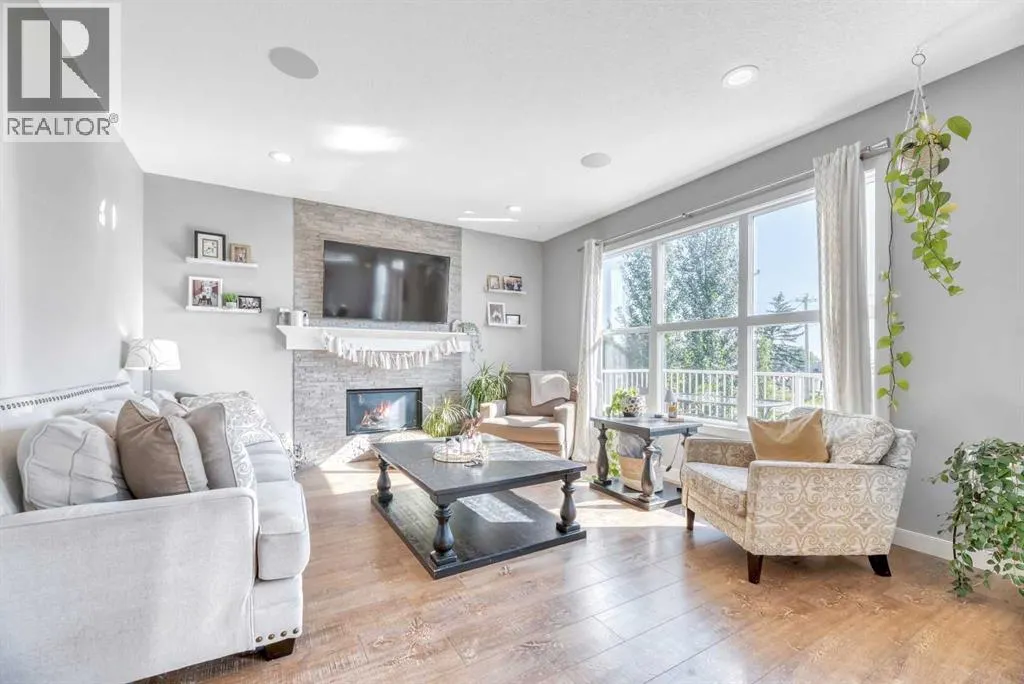 21 Ranchers Crescent