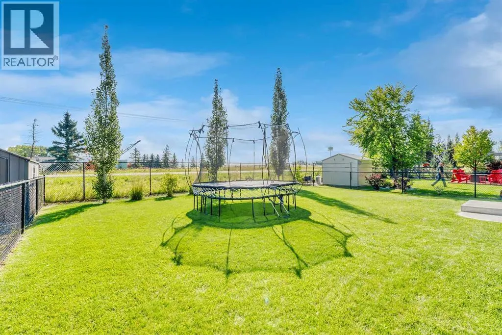 21 Ranchers Crescent