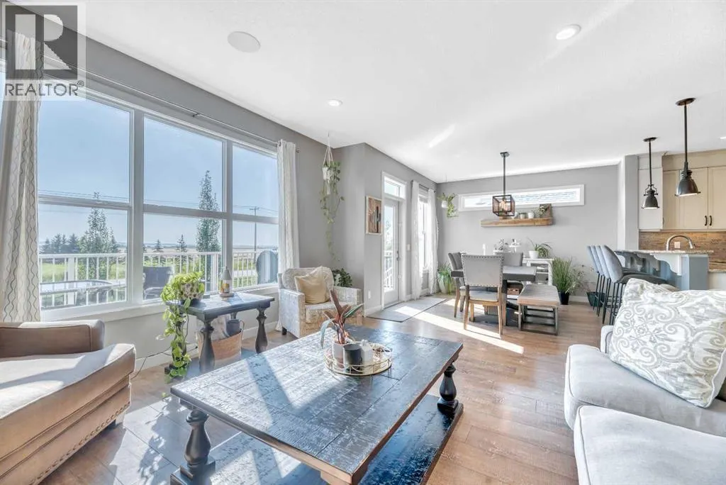 21 Ranchers Crescent