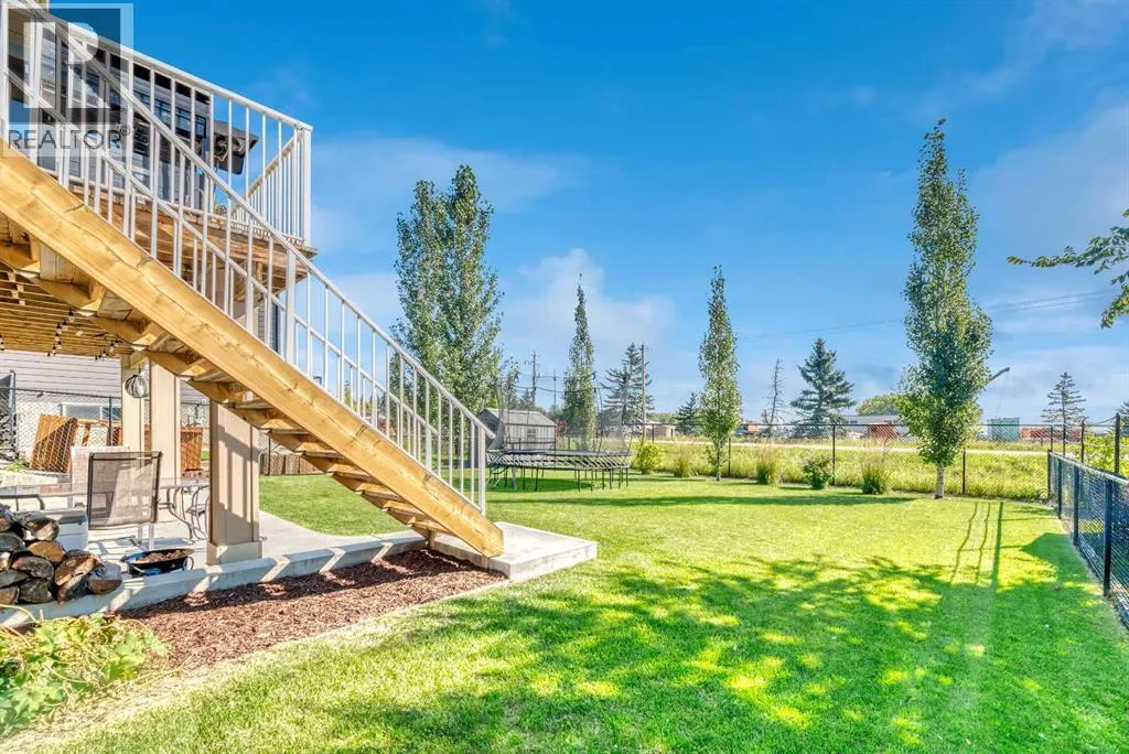 21 Ranchers Crescent
