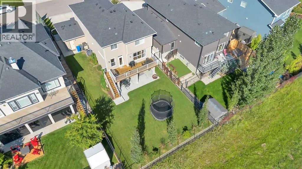 21 Ranchers Crescent