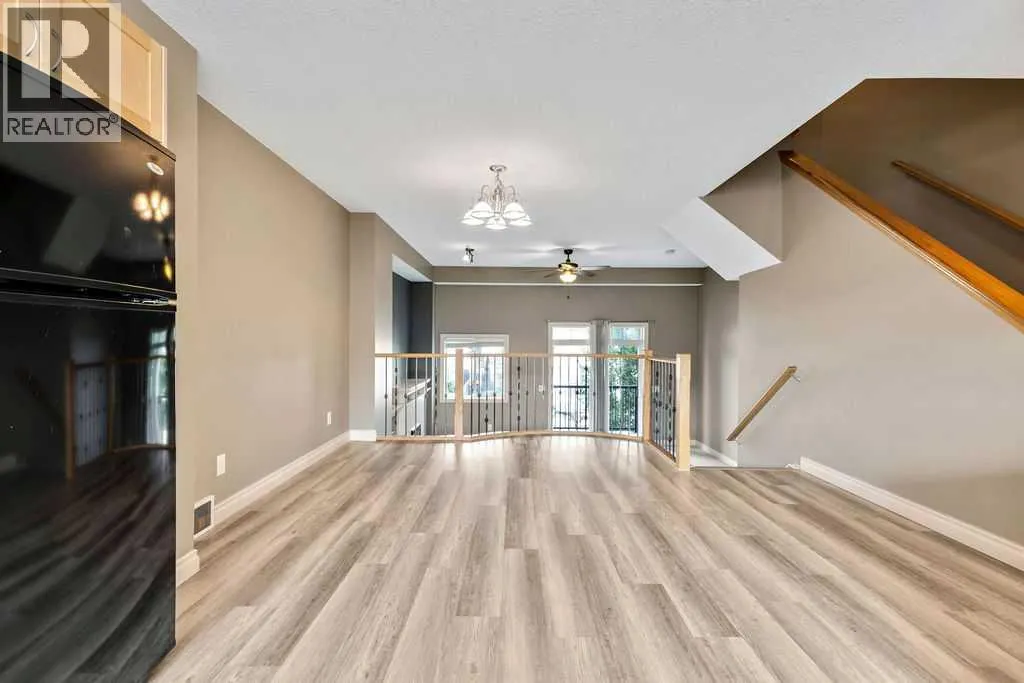 131 Strathcona Circle