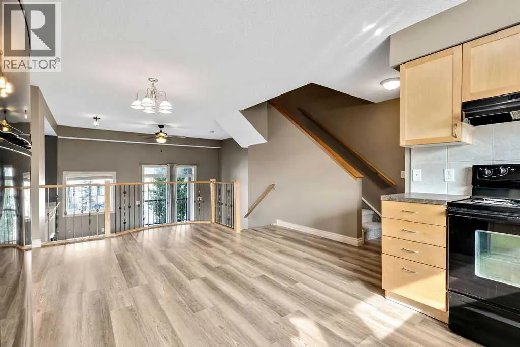 131 Strathcona Circle