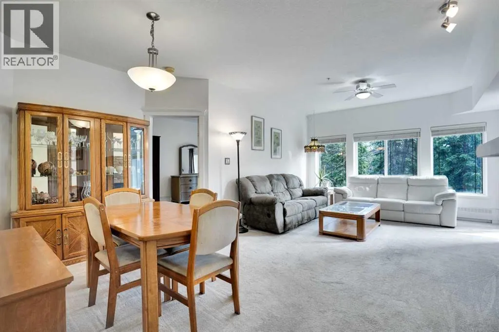 323, 20 Discovery Ridge Close SW