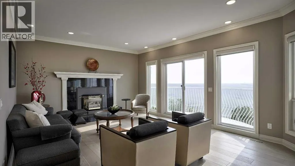 57 Edelweiss Point NW
