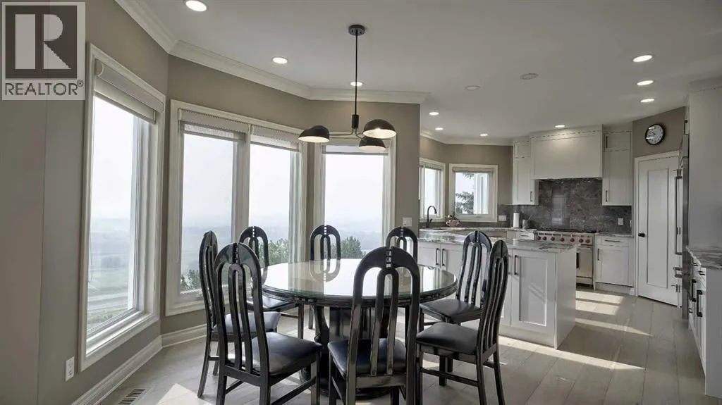57 Edelweiss Point NW